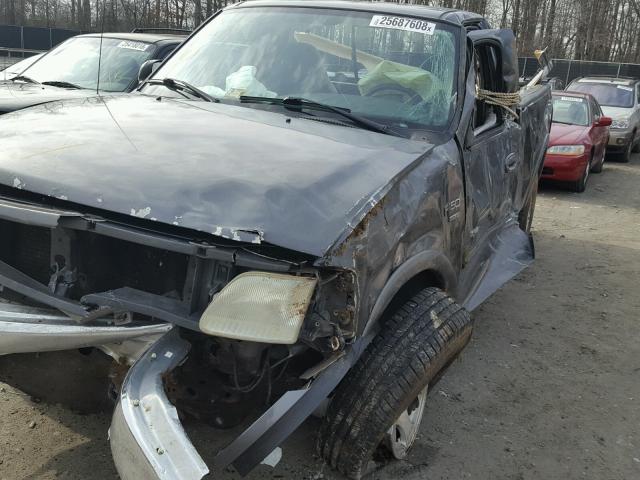 1FTRF18W63NA08132 - 2003 FORD F150 Argent photo 9