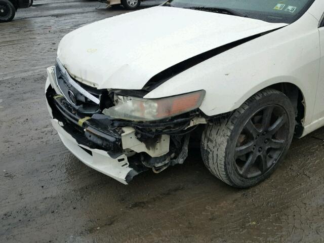 JH4CL96924C040565 - 2004 ACURA TSX WHITE photo 9