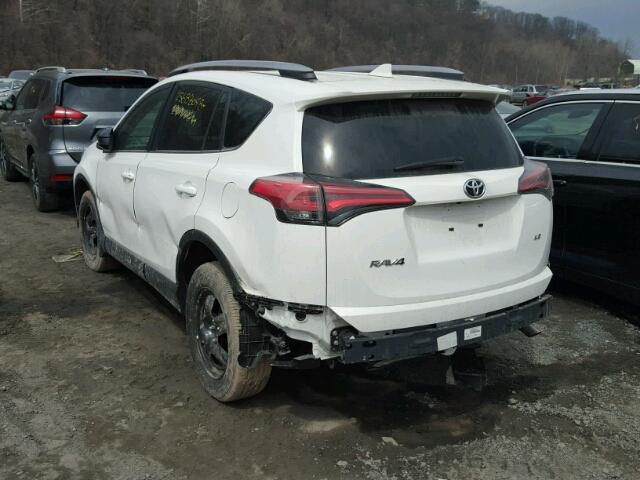 2T3ZFREV4HW376562 - 2017 TOYOTA RAV4 LE Ağ foto 3