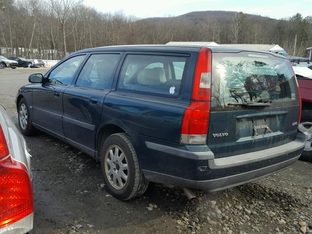 YV1SW61R121179406 - 2002 VOLVO V70 GREEN photo 3