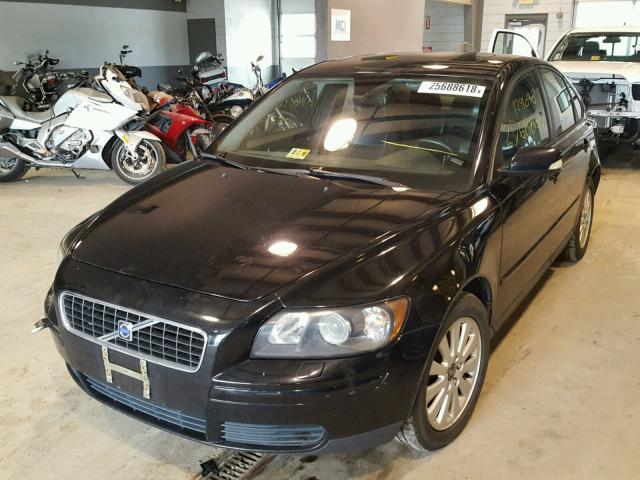 YV1MS390952087046 - 2005 VOLVO S40 2.4I BLACK photo 2