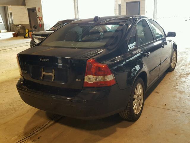 YV1MS390952087046 - 2005 VOLVO S40 2.4I BLACK photo 4