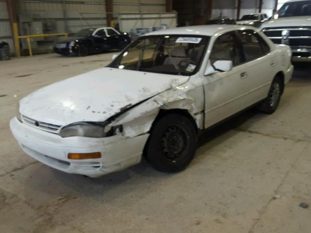 4T1SK12E2SU647699 - 1995 TOYOTA CAMRY LE WHITE photo 2