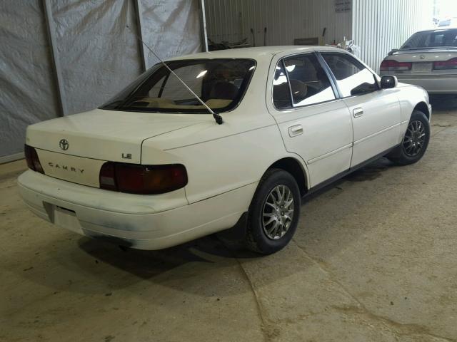 4T1SK12E2SU647699 - 1995 TOYOTA CAMRY LE WHITE photo 4