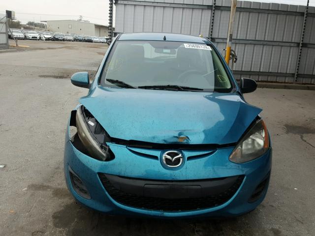 JM1DE1HY8B0123986 - 2011 MAZDA MAZDA2 BLUE photo 9