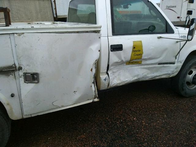 1GDHC34F8YF514368 - 2000 GMC SIERRA C35 WHITE photo 9