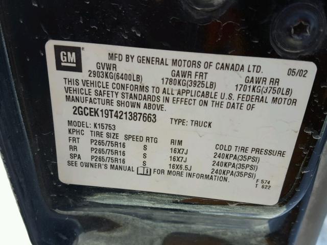 2GCEK19T421387663 - 2002 CHEVROLET SILVERADO BLACK photo 10