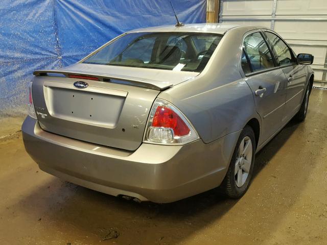 3FAHP07Z78R191985 - 2008 FORD FUSION SE GRAY photo 4