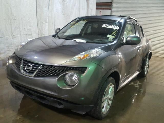 JN8AF5MVXBT026634 - 2011 NISSAN JUKE S GRAY photo 2