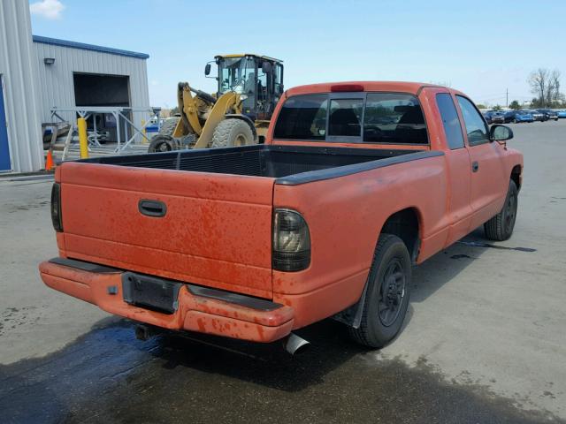 1B7FL22P7XS219964 - 1999 DODGE DAKOTA RED photo 4