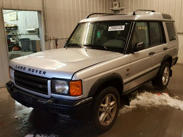 SALTW12492A769460 - 2002 LAND ROVER DISCOVERY SILVER photo 2