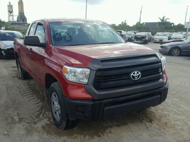 5TFRM5F19HX117765 - 2017 TOYOTA TUNDRA DOU RED photo 1