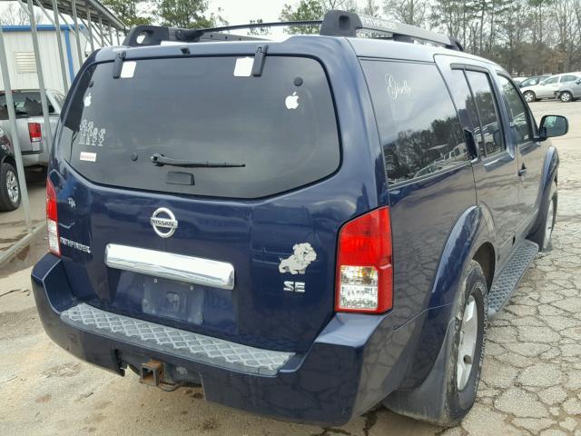 5N1AR18U06C632037 - 2006 NISSAN PATHFINDER BLUE photo 4