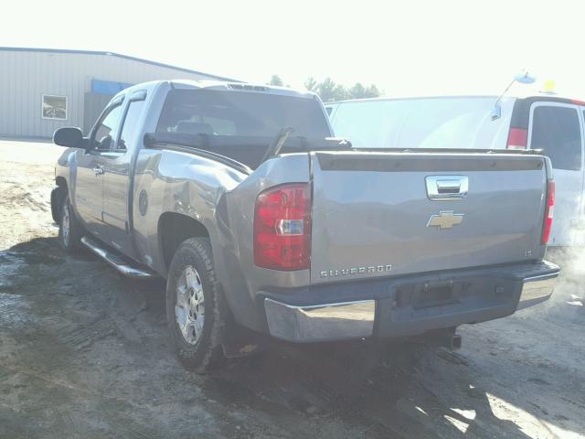 2GCEK19C681337789 - 2008 CHEVROLET SILVERADO GRAY photo 3