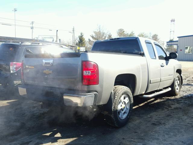 2GCEK19C681337789 - 2008 CHEVROLET SILVERADO GRAY photo 4