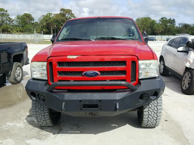 1FTSW21P05EB53793 - 2005 FORD F250 SUPER RED photo 9