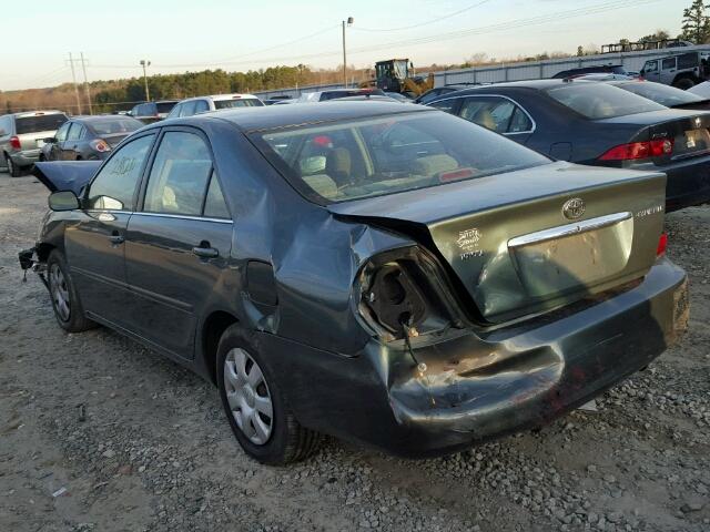 4T1BE32K24U341677 - 2004 TOYOTA CAMRY LE მწვანე ფოტო 3