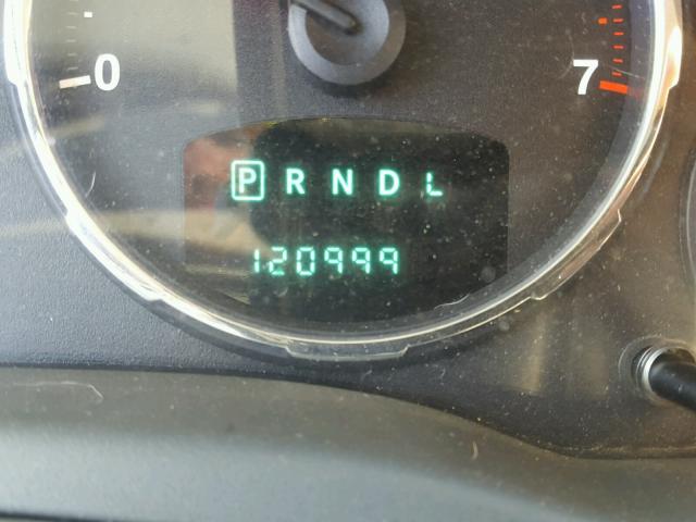 1J8GN28K18W280210 - 2008 JEEP LIBERTY SP SILVER photo 8