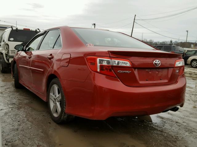 4T1BF1FK7DU647317 - 2013 TOYOTA CAMRY L RED photo 3