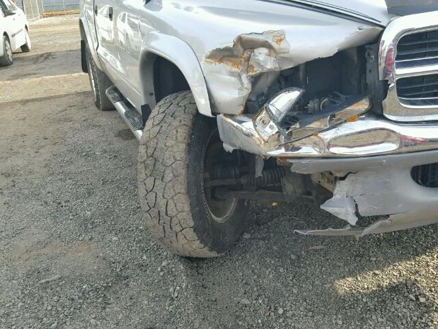 1B7HG2AN81S262584 - 2001 DODGE DAKOTA QUA SILVER photo 9