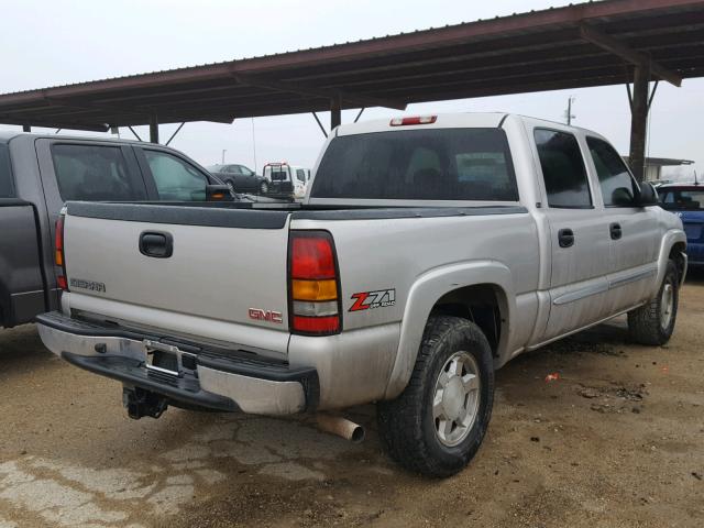 2GTEK13TX51188887 - 2005 GMC NEW SIERRA SILVER photo 4