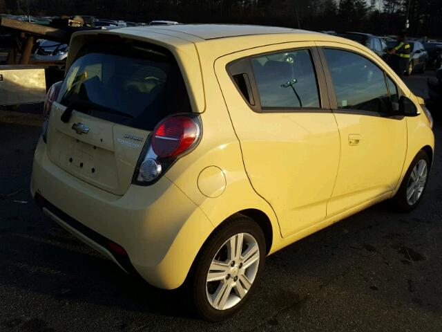 KL8CB6S99EC480088 - 2014 CHEVROLET SPARK LS YELLOW photo 4