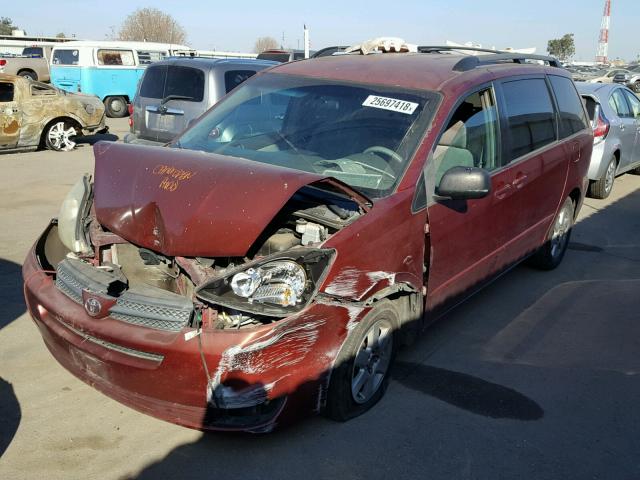 5TDZA23CX5S259699 - 2005 TOYOTA SIENNA CE MAROON photo 2