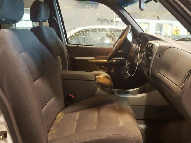 1FMZU77EX2UA99407 - 2002 FORD EXPLORER S WHITE photo 5