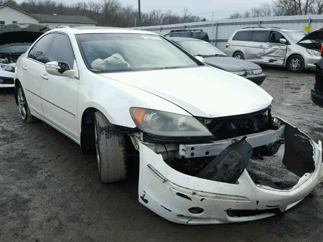 JH4KB16596C012004 - 2006 ACURA RL WHITE photo 1