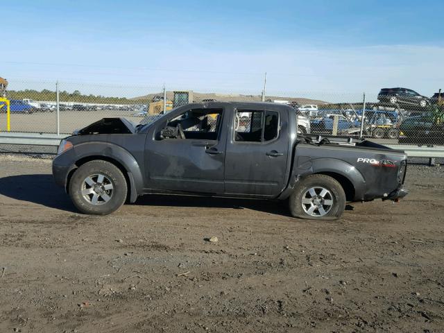 1N6AD0EVXAC432556 - 2010 NISSAN FRONTIER C GRAY photo 9