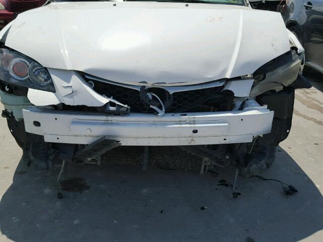 JM1BK32F271743172 - 2007 MAZDA 3 WHITE photo 9