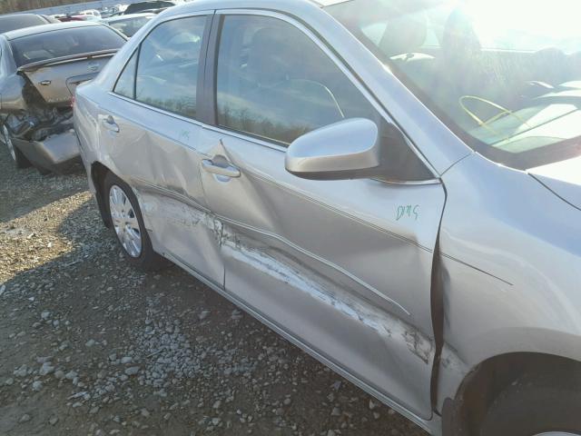 4T1BF1FK6CU035849 - 2012 TOYOTA CAMRY BASE SILVER photo 9