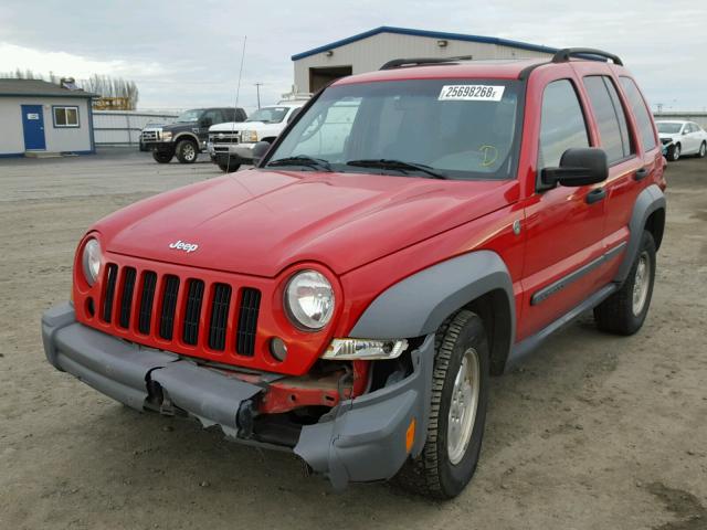 1J4GL48K45W556300 - 2005 JEEP LIBERTY SP RED photo 2