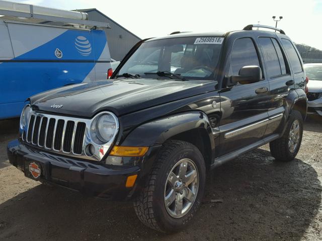 1J4GL58KX6W164462 - 2006 JEEP LIBERTY LI BLACK photo 2