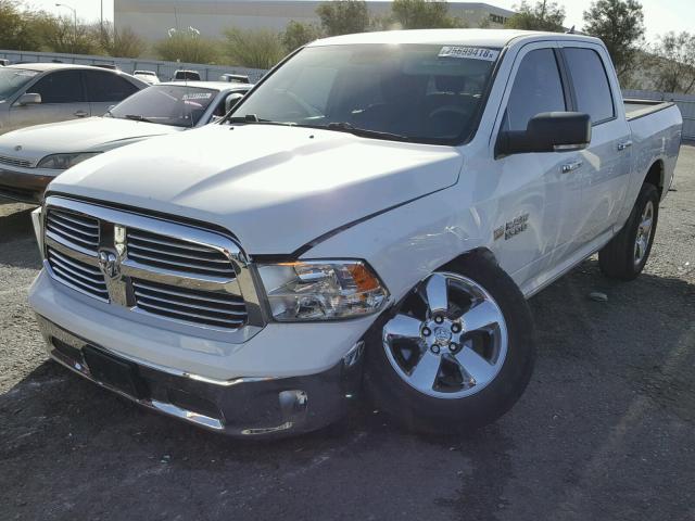 1C6RR7LT5FS765012 - 2015 RAM 1500 SLT WHITE photo 2