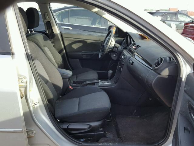 JM1BK32F081847032 - 2008 MAZDA 3 I SILVER photo 5