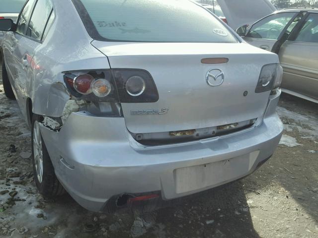 JM1BK32F081847032 - 2008 MAZDA 3 I SILVER photo 9