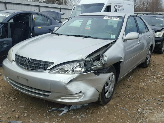 4T1BE32K63U770707 - 2003 TOYOTA CAMRY LE SILVER photo 2