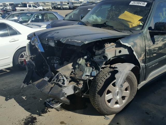 5LMFU28R63LJ14948 - 2003 LINCOLN NAVIGATOR მწვანე ფოტო 9