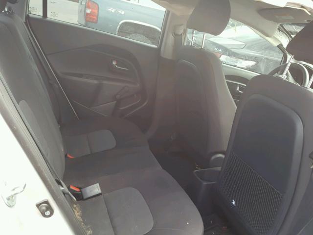 KNADM4A30G6654460 - 2016 KIA RIO LX Արծաթագույն լուսանկար 6