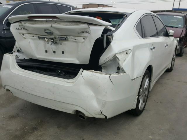 1N4BL3AP6FC203811 - 2015 NISSAN ALTIMA 3.5 WHITE photo 4