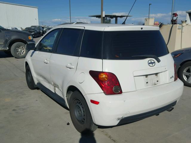 JTKKT624850093580 - 2005 TOYOTA SCION XA WHITE photo 3