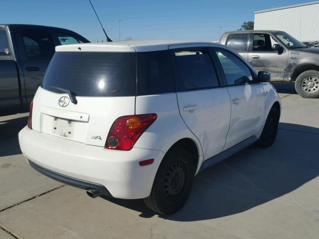 JTKKT624850093580 - 2005 TOYOTA SCION XA WHITE photo 4