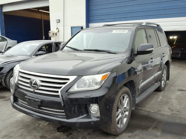 JTJHY7AX0D4128296 - 2013 LEXUS LX 570 BLACK photo 2