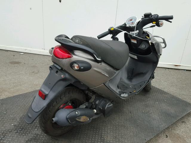 RFVPAC209G1017397 - 2016 GENUINE SCOOTER CO. BUDDY 125 GRAY photo 4