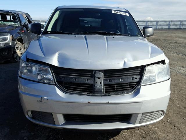 3D4GG47B29T557276 - 2009 DODGE JOURNEY SE SILVER photo 9