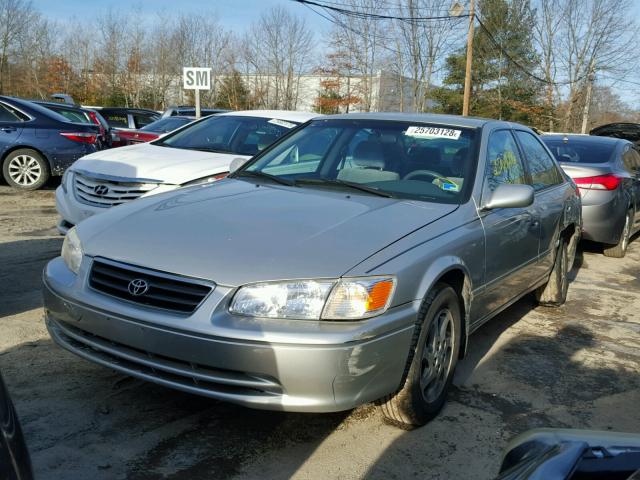 4T1BF22K6YU110553 - 2000 TOYOTA CAMRY LE SILVER photo 2