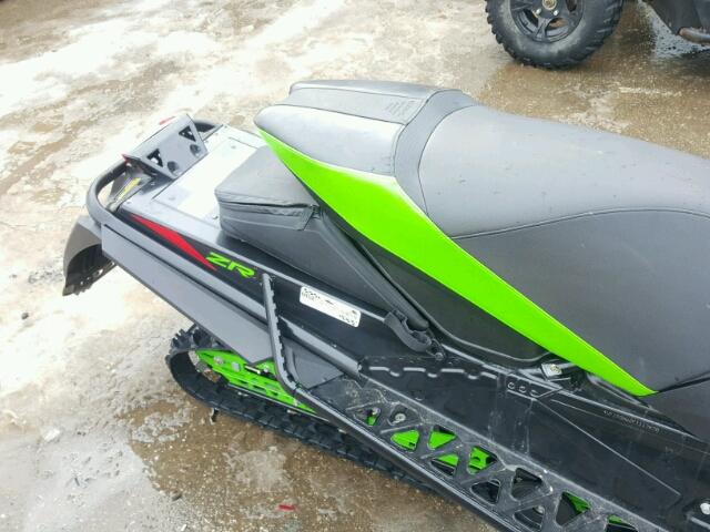 4UF15SNW2FT117870 - 2015 ARCTIC CAT ZR9000 GREEN photo 6