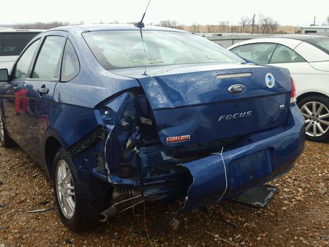 1FAHP35N09W166054 - 2009 FORD FOCUS SE BLUE photo 9