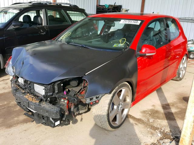 WVWKC71K88W001768 - 2008 VOLKSWAGEN R32 RED photo 2